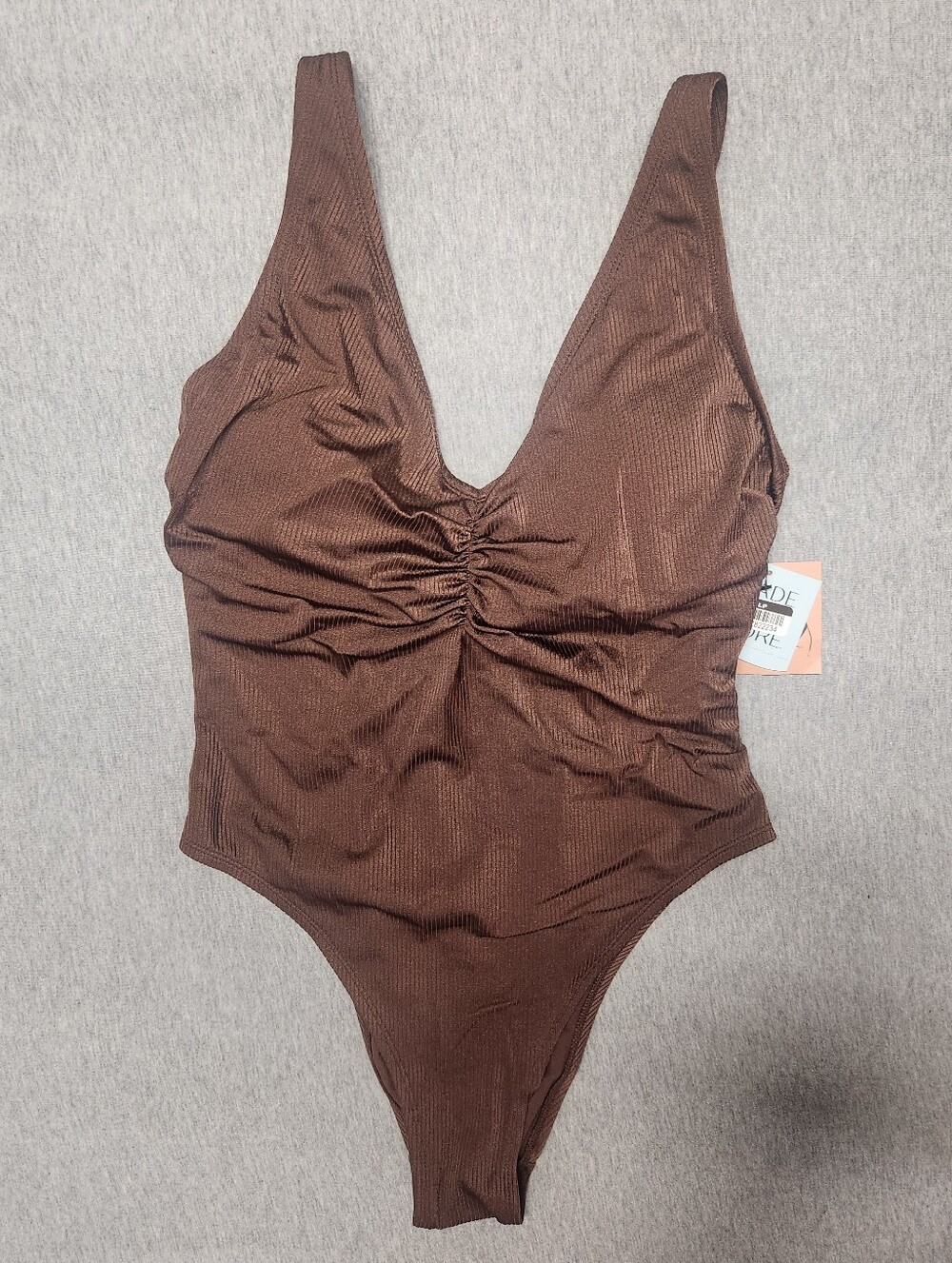 Shade & Shore Shiny Ribbed Plunge High‑Leg One‑Piece Swimsuit – Brown L NWT